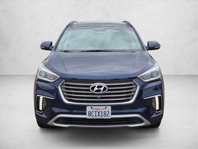 Used 2017 Hyundai Santa Fe FWD image 2
