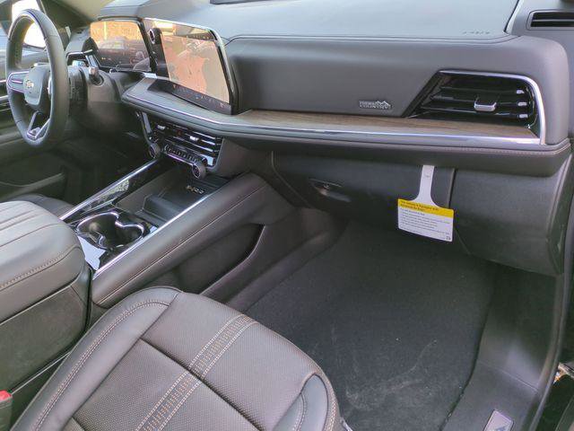 New 2026 Chevrolet Suburban High Country image 32