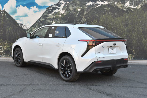 New 2027 Toyota bZ AWD/4WD image 3