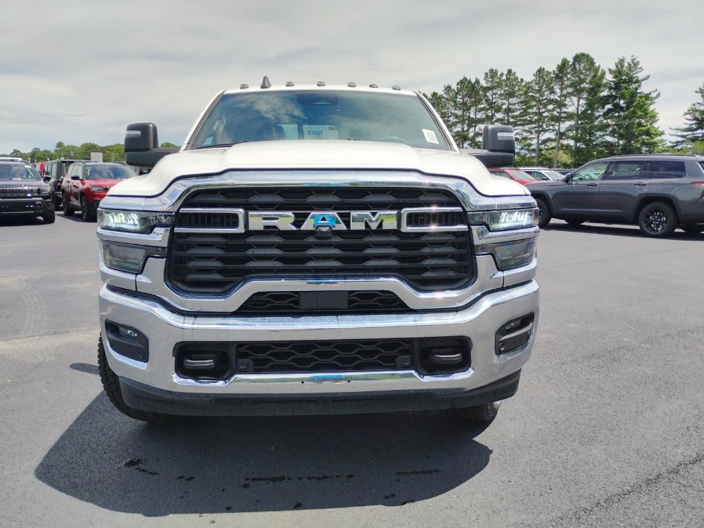 New 2026 RAM 2500 Tradesman AWD/4WD image 2