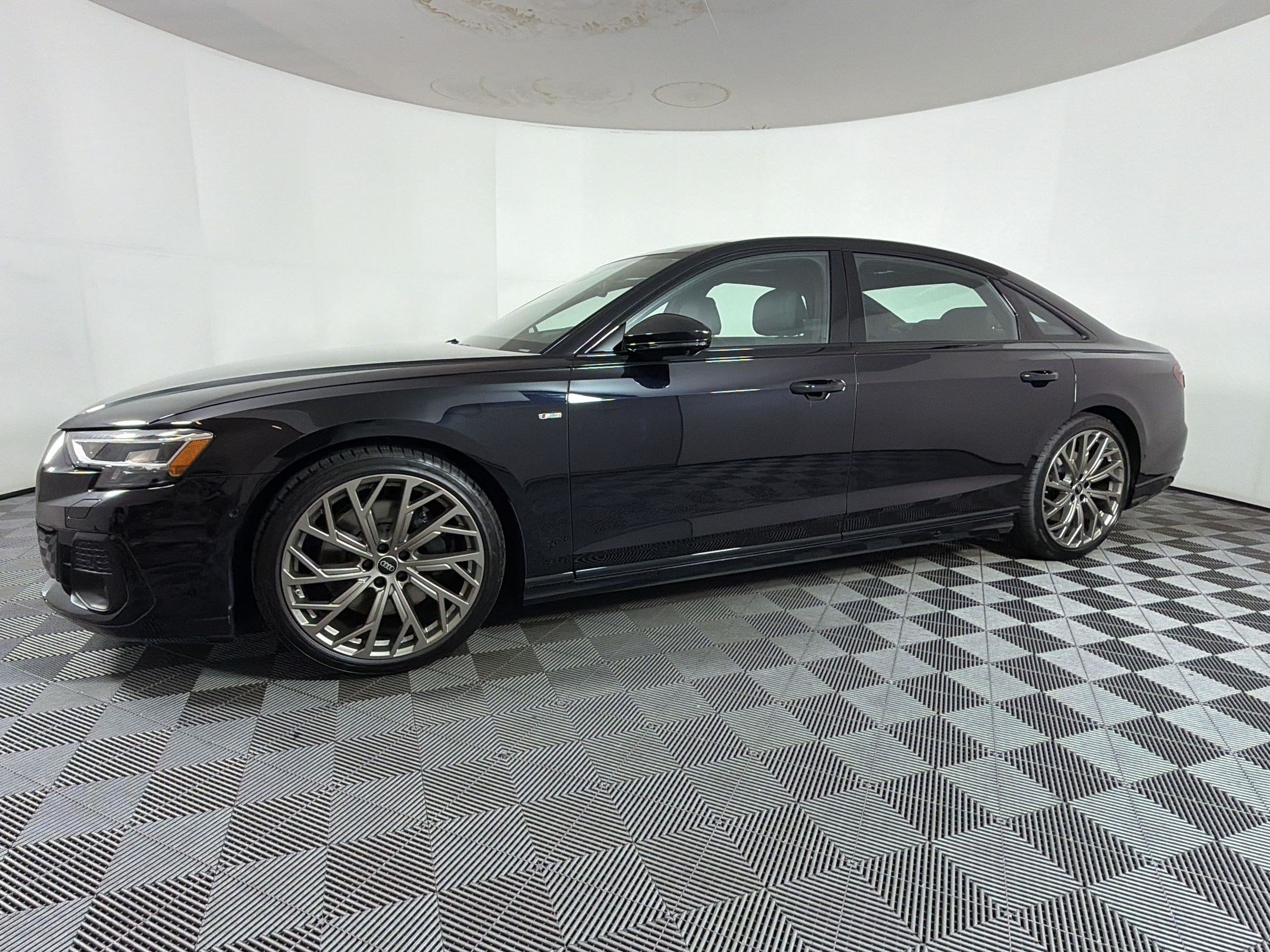 New 2026 Audi A8 L 3.0T AWD/4WD image 19