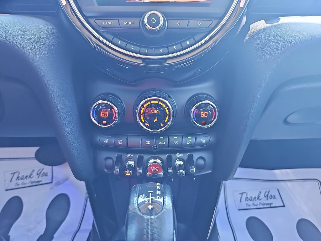 Used 2019 MINI Cooper 2-Door Hardtop FWD image 23