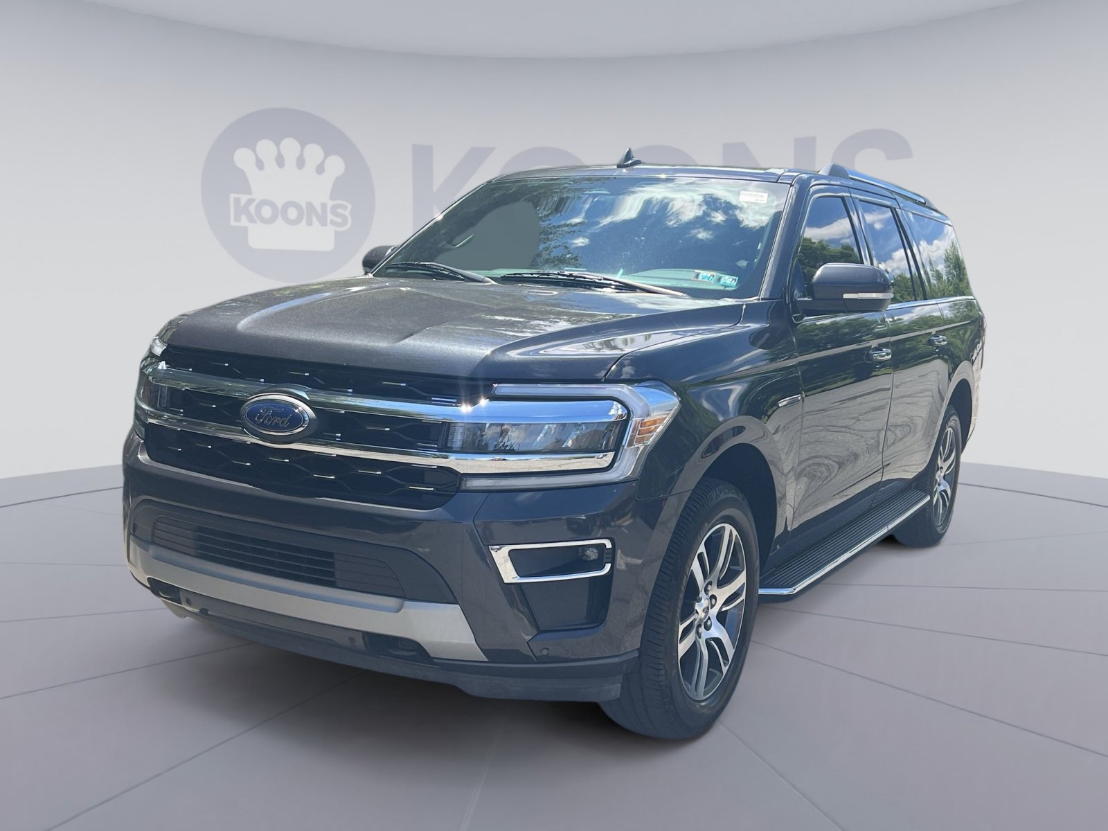 Used 2022 Ford Expedition Max Limited AWD/4WD image 1