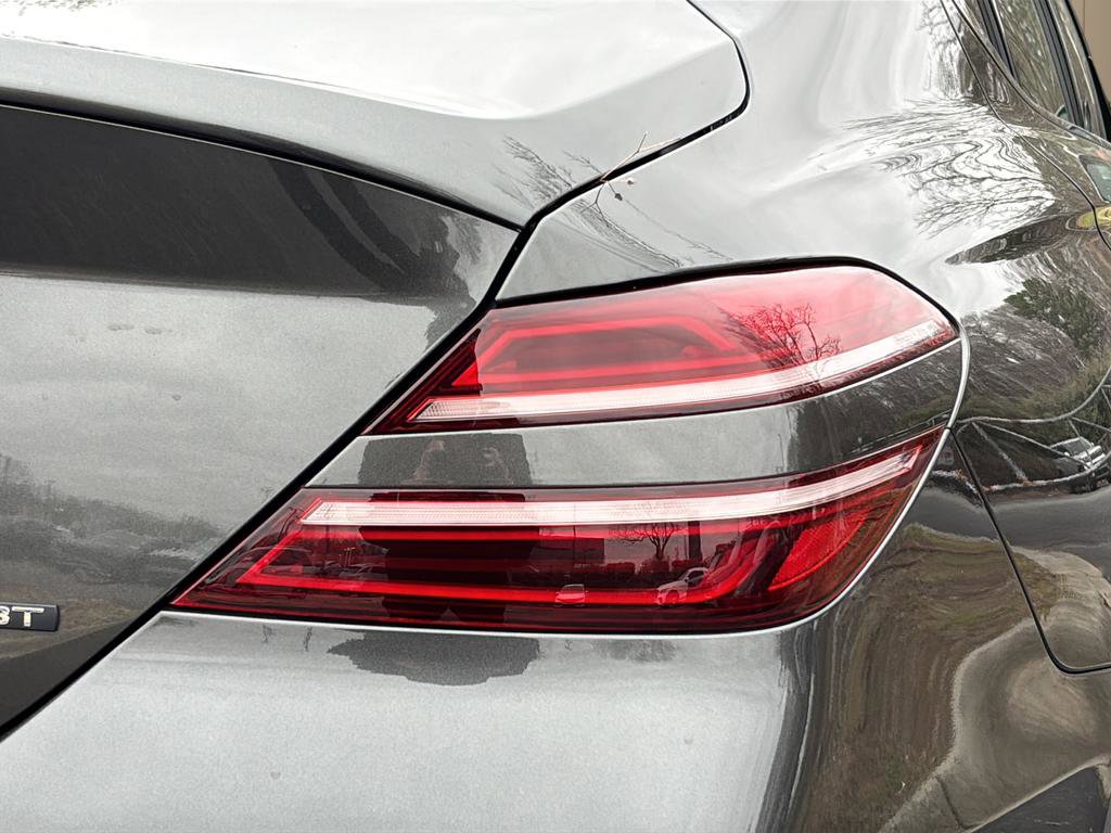 Used 2022 Genesis G70 3.3T image 13