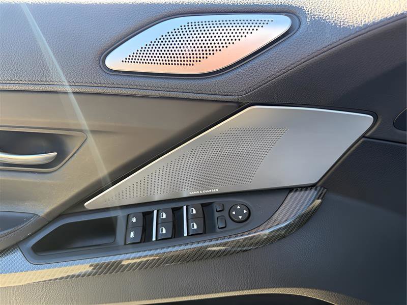 Used 2017 BMW M6 Convertible image 29