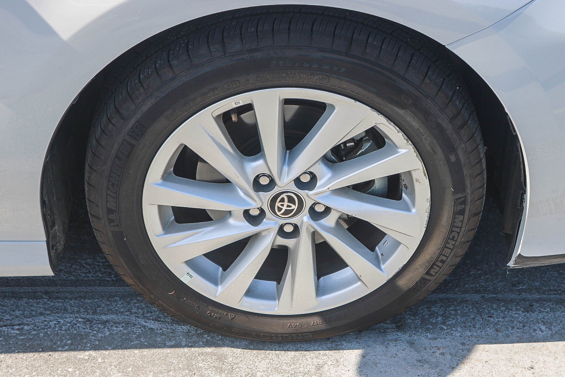 Certified 2024 Toyota Camry LE FWD image 17