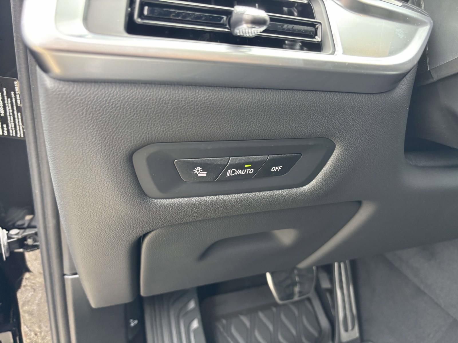 New 2027 BMW X6 xDrive40i AWD/4WD image 14
