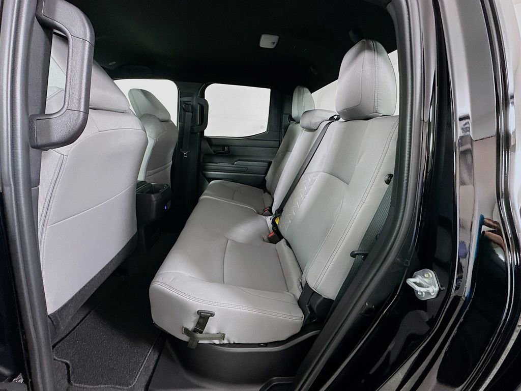 Certified 2025 Toyota Tacoma SR5 image 24