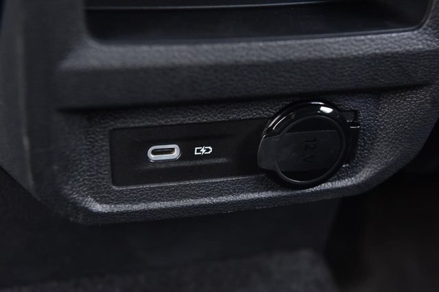 Certified 2024 Volkswagen Tiguan SE R-Line AWD/4WD image 25
