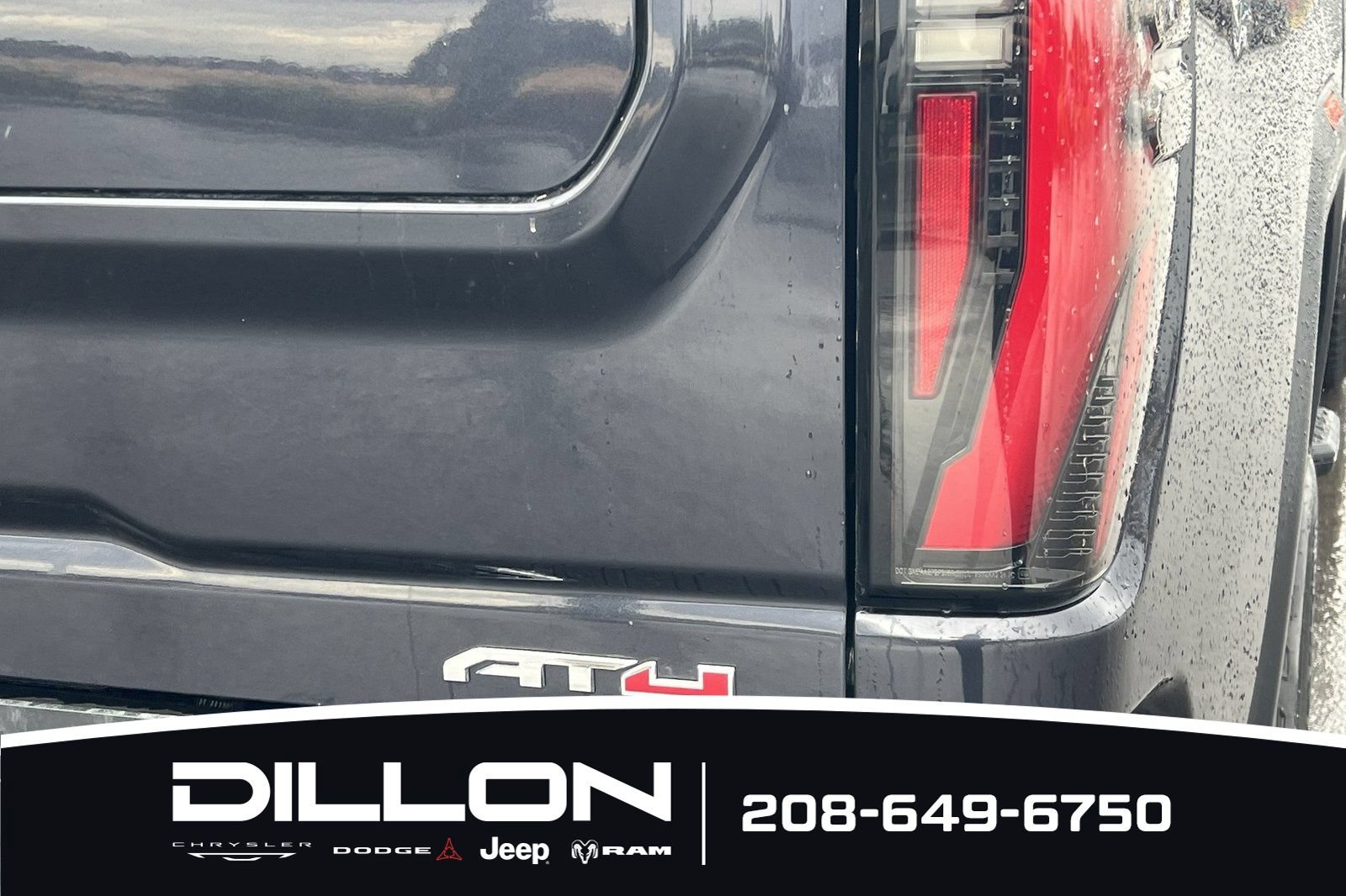 Used 2024 GMC Sierra 2500 AT4 w/ AT4 Premium Plus Package AWD/4WD image 29