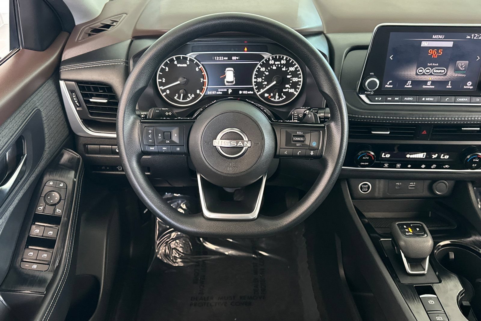 Used 2023 Nissan Rogue SV FWD image 17