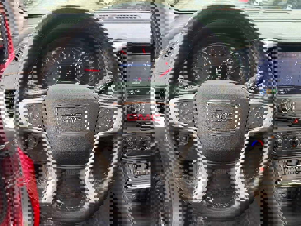 Used 2019 GMC Terrain SLT w/ Preferred Package image 14