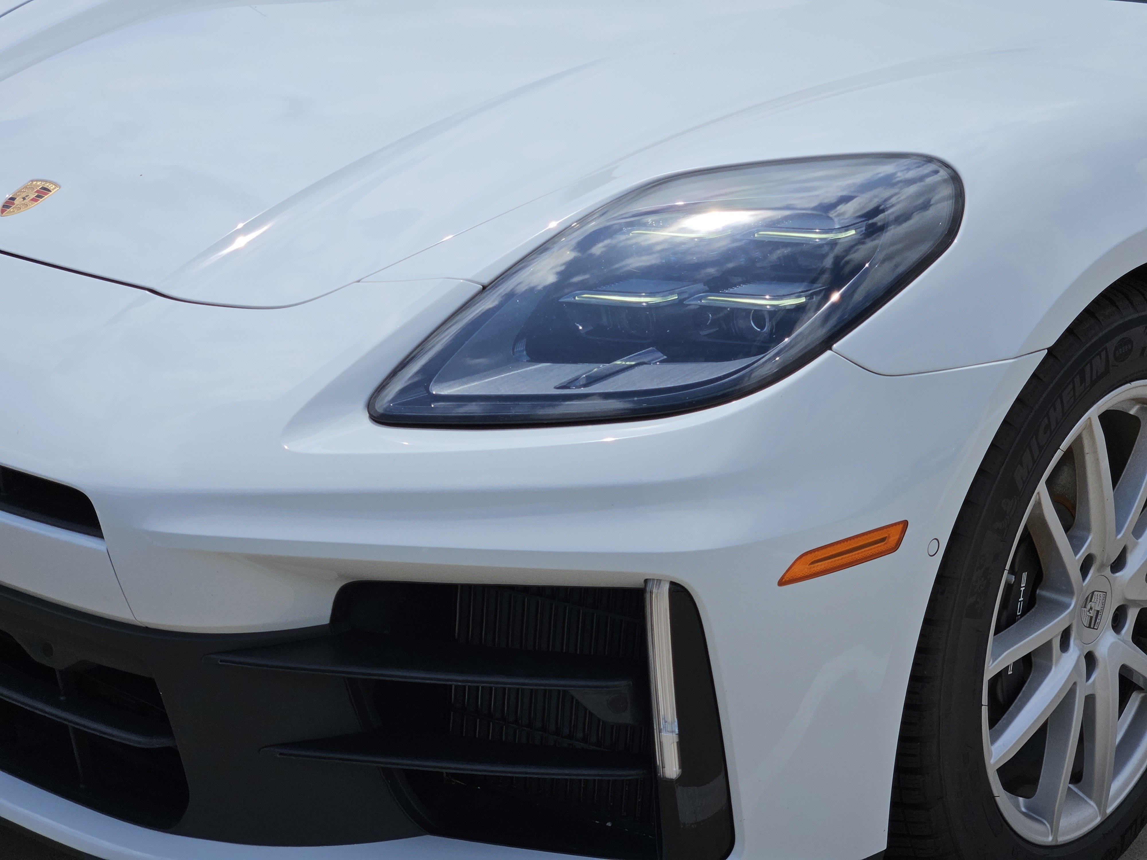 Certified 2024 Porsche Panamera 4 AWD/4WD image 12