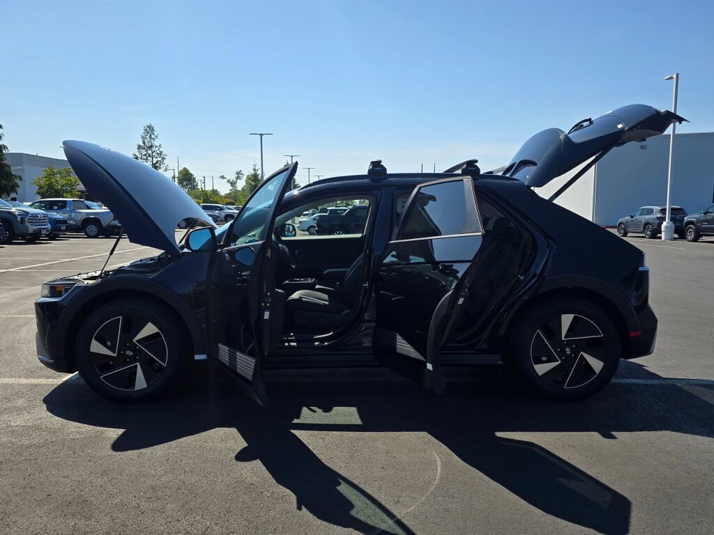 New 2025 Hyundai Ioniq 5 SEL image 17