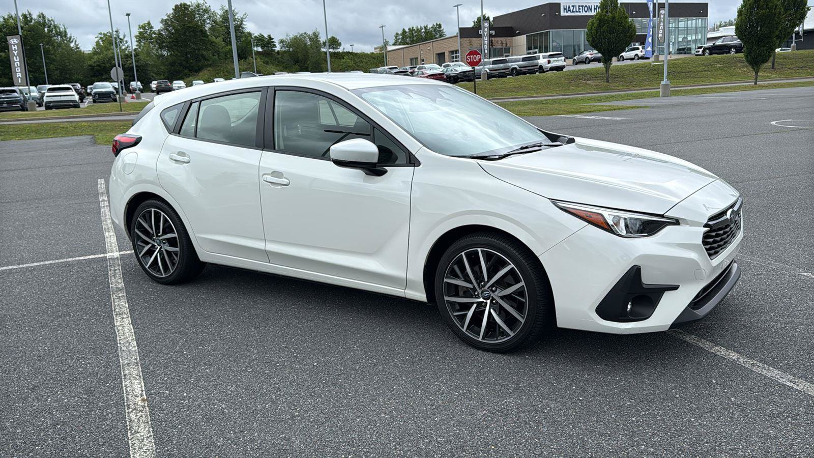 Used 2024 Subaru Impreza 2.0i Sport AWD/4WD image 2
