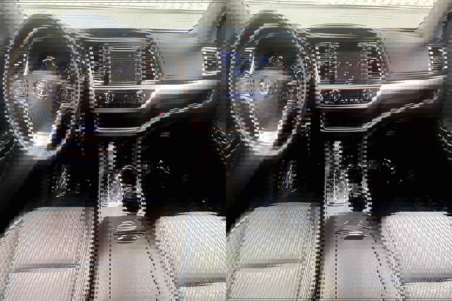 Used 2016 Toyota Highlander Plus image 19