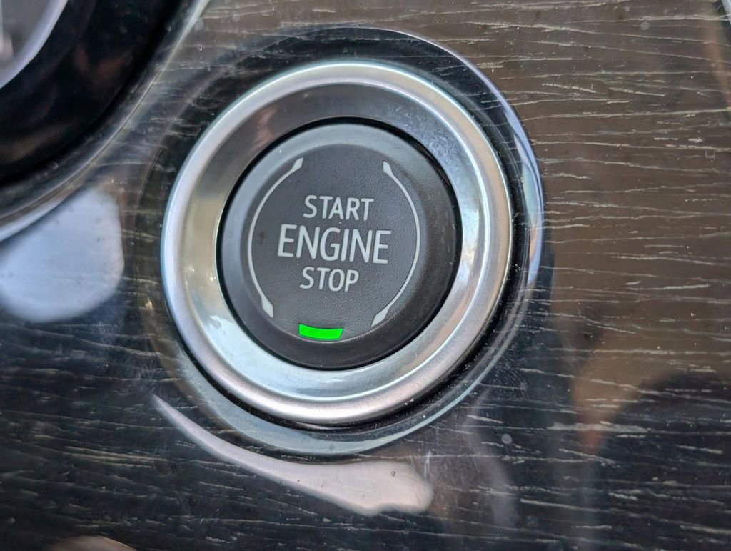 Used 2021 Cadillac XT6 Premium Luxury image 28