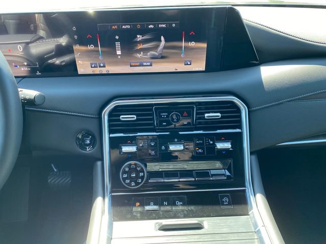 New 2026 Nissan Armada SL w/ Captain's Chari Seat Package image 18