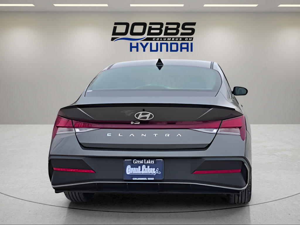 Certified 2026 Hyundai Elantra Sport FWD image 4