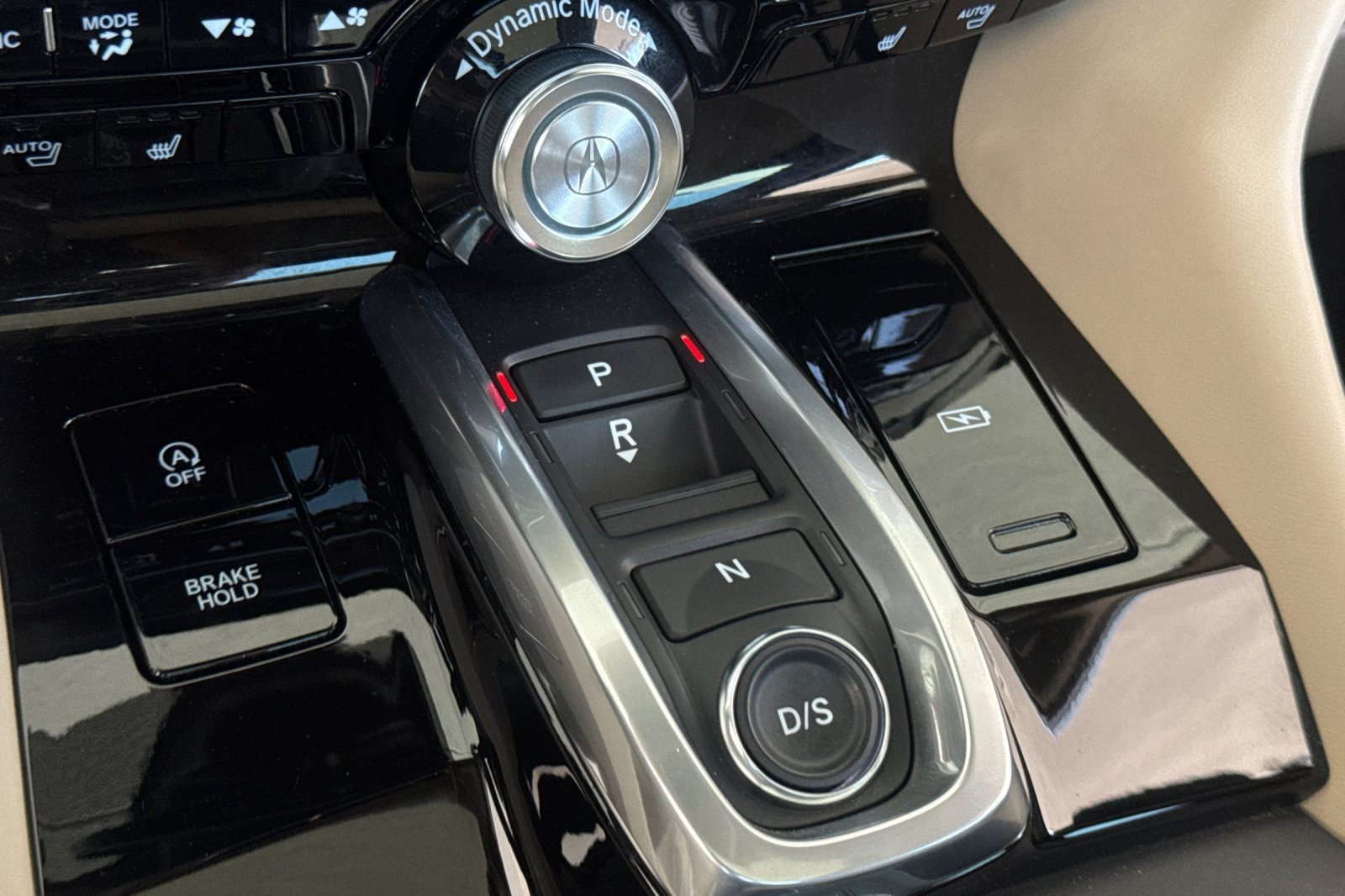 Used 2023 Acura MDX SH-AWD w/ Technology Package image 18