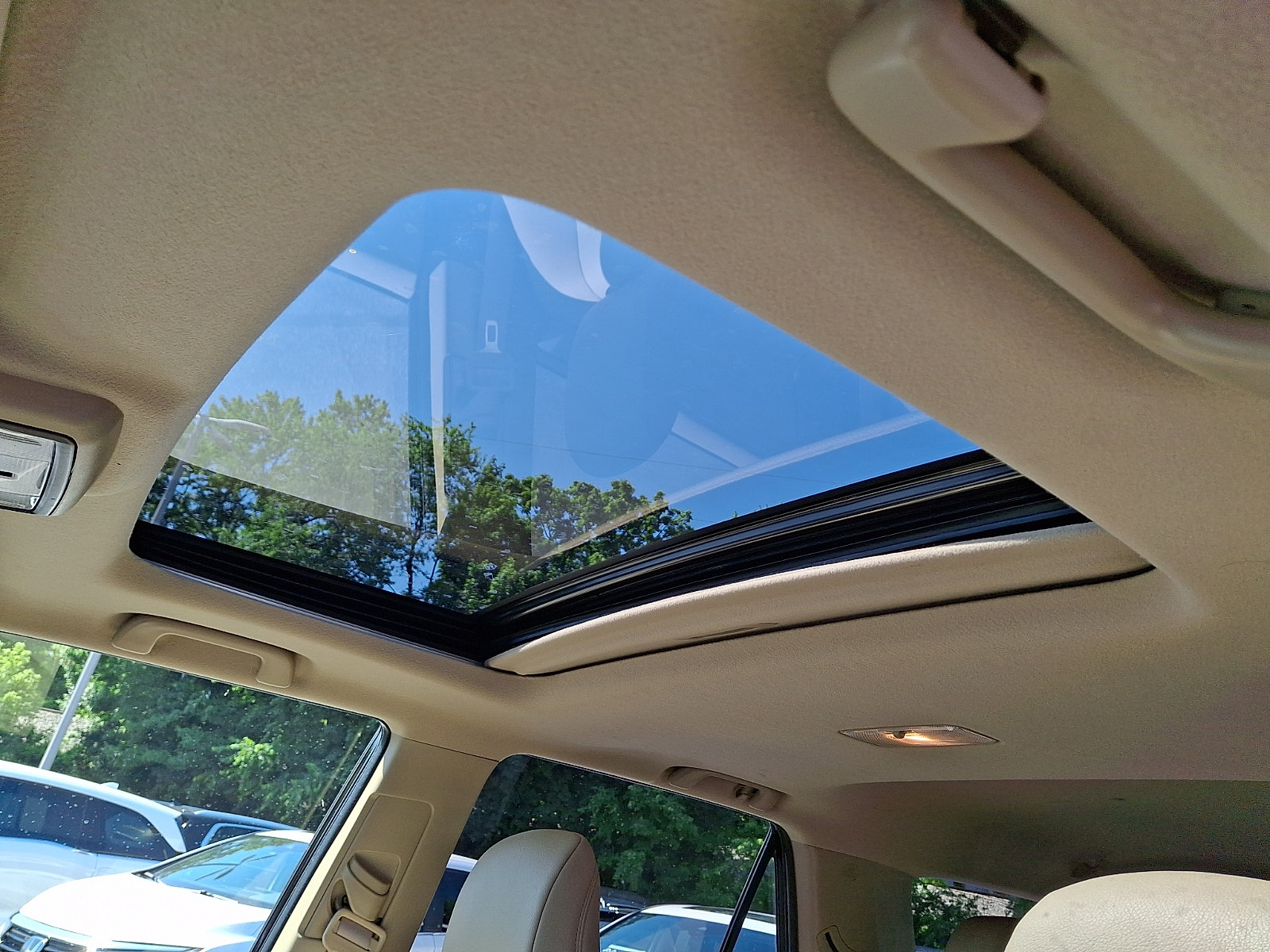 Used 2020 Toyota 4Runner SR5 Premium w/ Moonroof Package AWD/4WD image 13