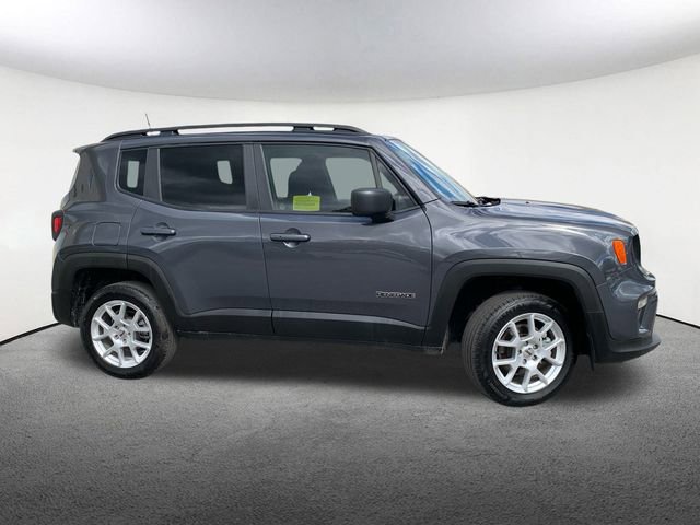 Used 2022 Jeep Renegade Latitude image 15