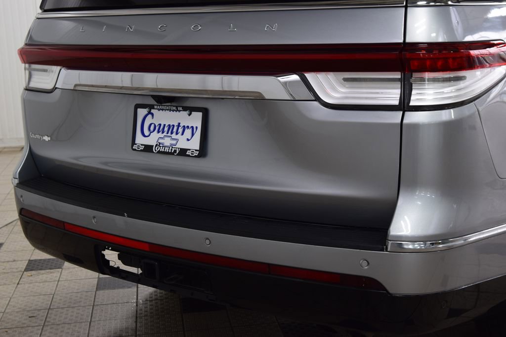 Used 2022 Lincoln Navigator Reserve AWD/4WD image 21