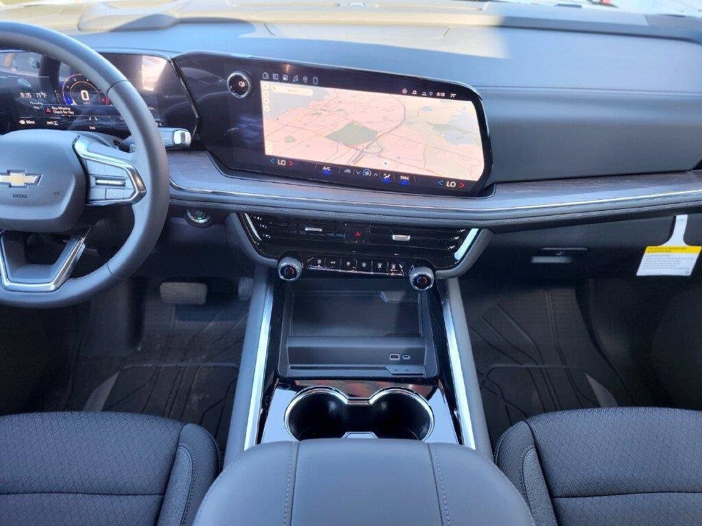 New 2026 Chevrolet Suburban LS AWD/4WD image 12