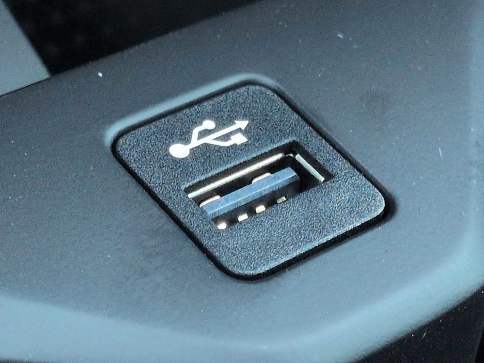 New 2027 BMW X6 xDrive40i image 34