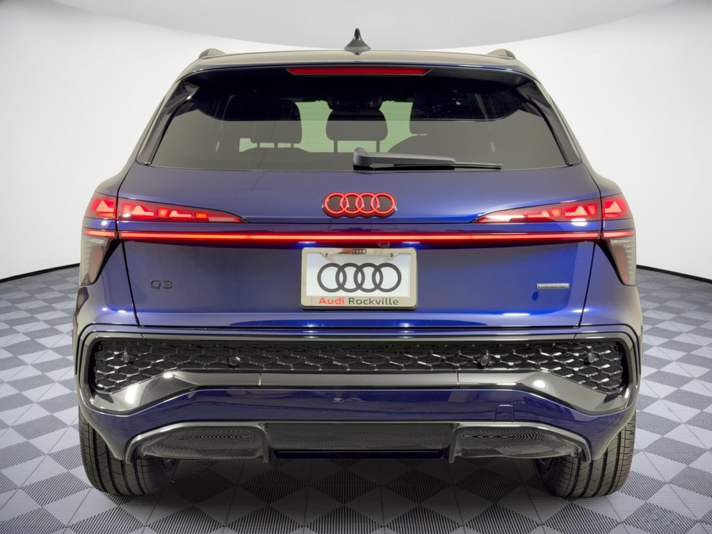 New 2026 Audi Q3 quattro 2.0T AWD/4WD image 11