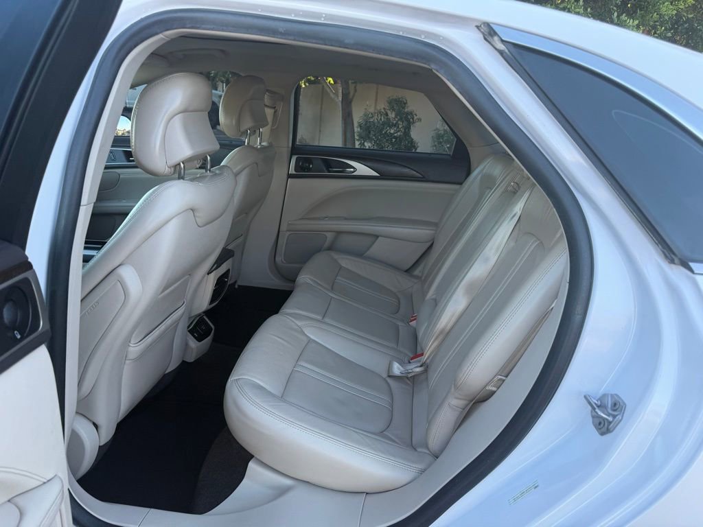 Used 2018 Lincoln MKZ Reserve w/ Technology Package image 22