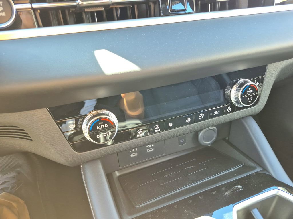 New 2026 Mitsubishi Outlander LE FWD image 18