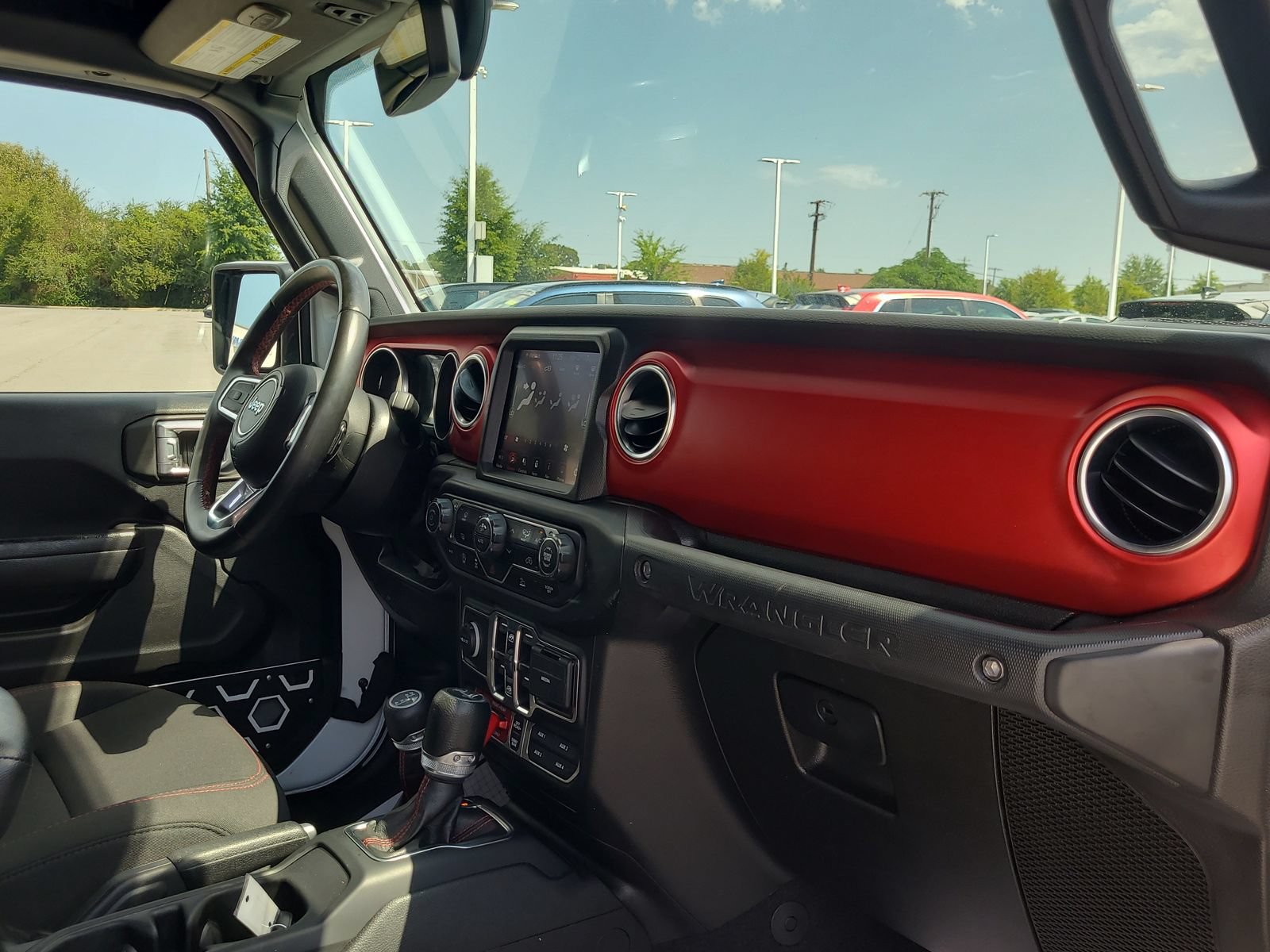 Used 2022 Jeep Wrangler Unlimited Rubicon AWD/4WD image 18
