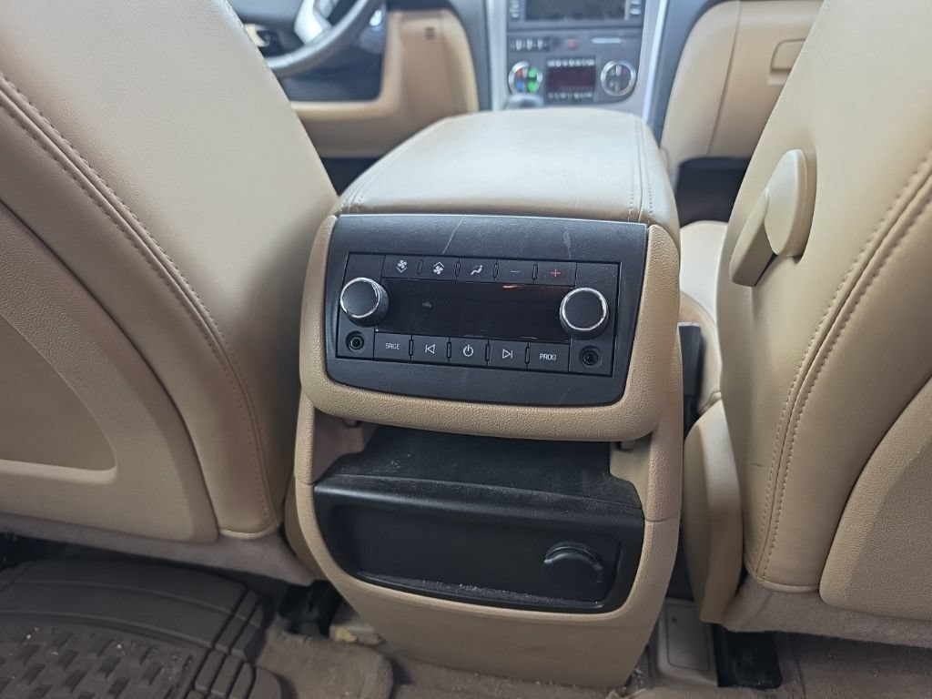 Used 2012 GMC Acadia SLT AWD/4WD image 12