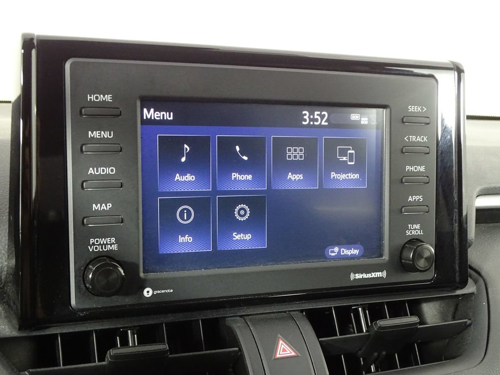 Used 2021 Toyota RAV4 LE FWD image 29