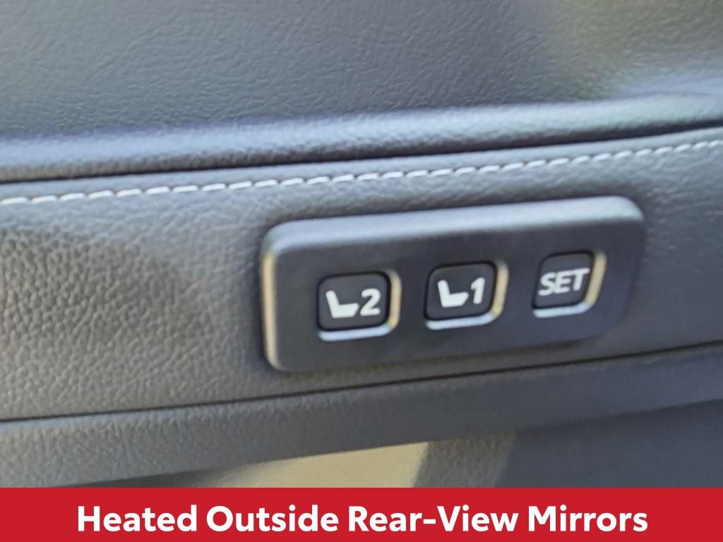 Used 2024 Toyota 4Runner Limited AWD/4WD image 20