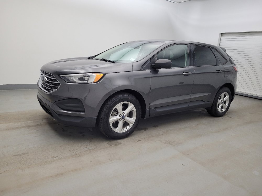 Used 2020 Ford Edge SE image 2