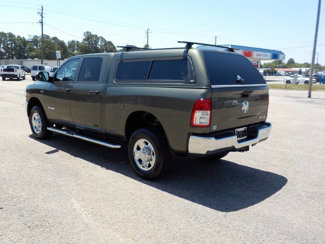 Used 2020 RAM 2500 Tradesman w/ Chrome Appearance Group AWD/4WD image 3