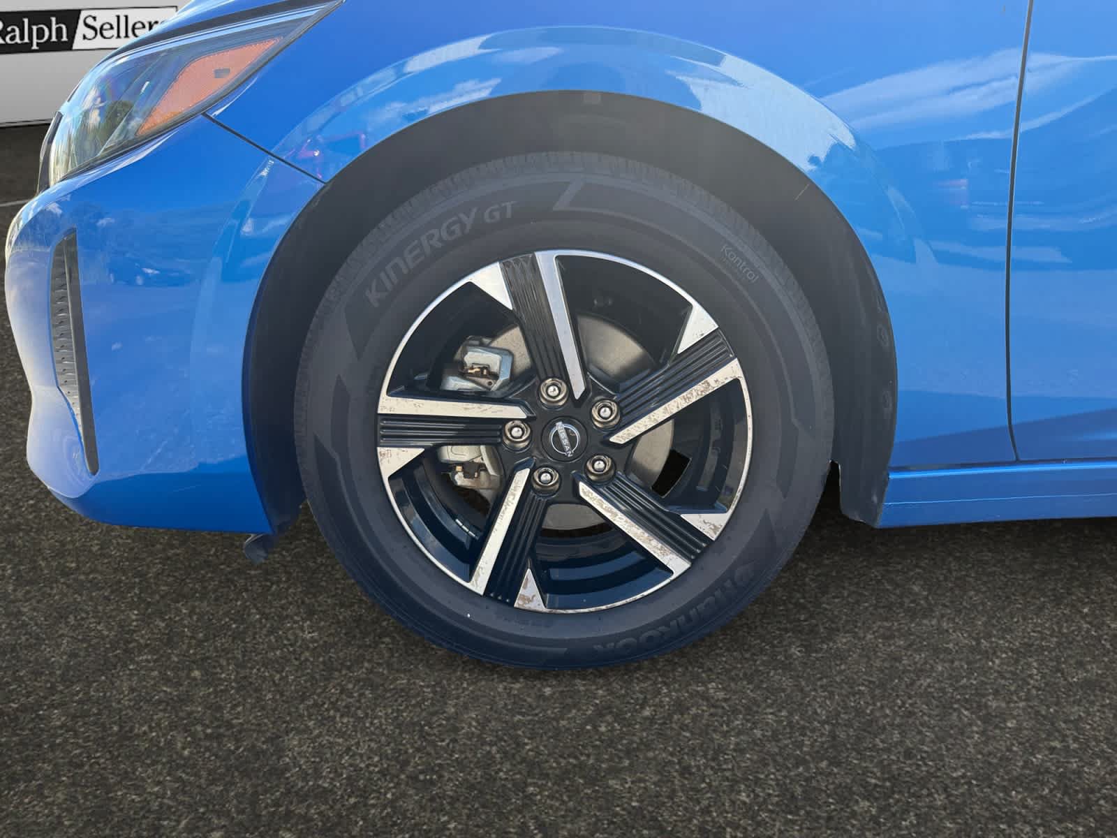Used 2025 Nissan Sentra SV FWD image 14