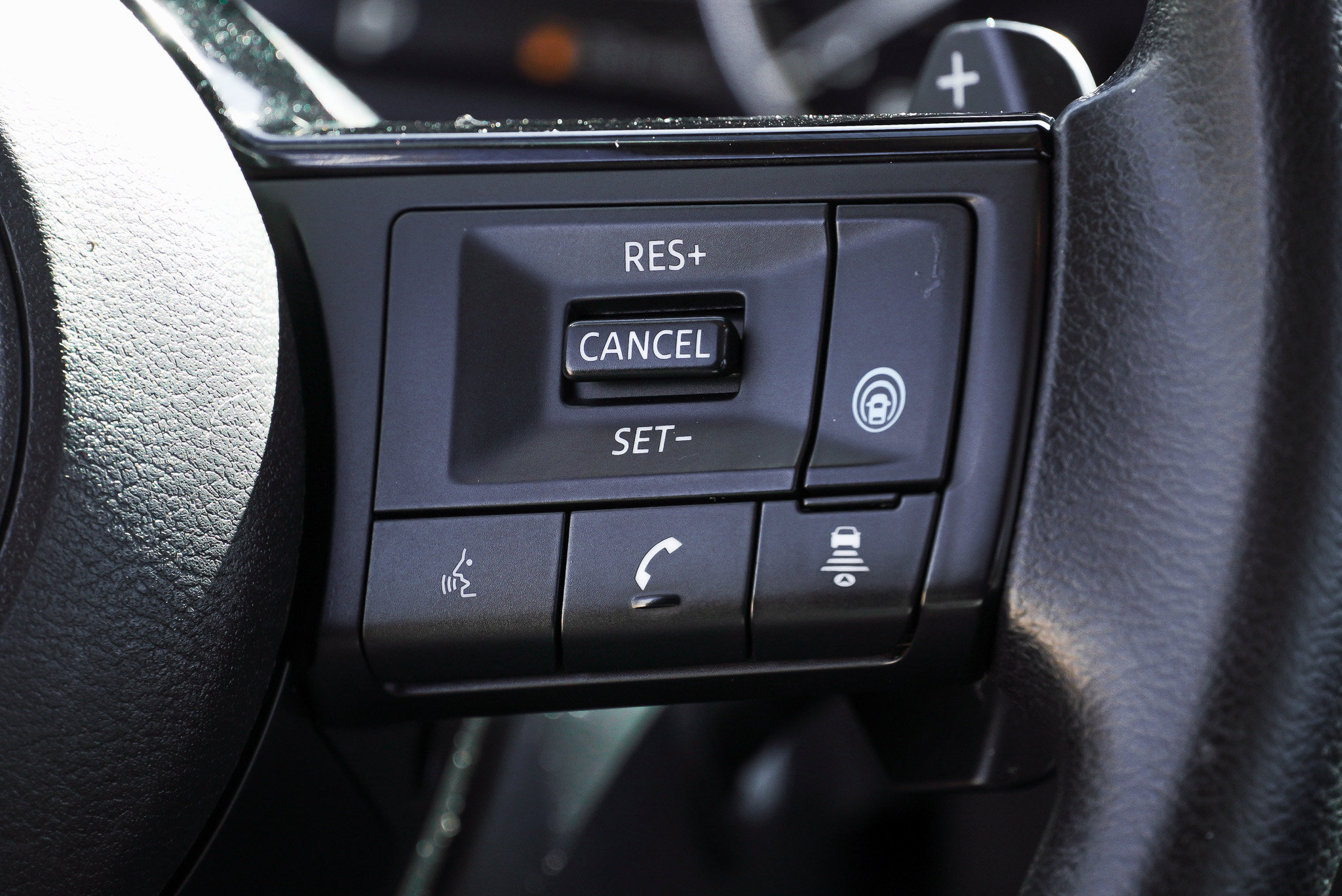 Used 2022 Nissan Rogue SV AWD/4WD image 33