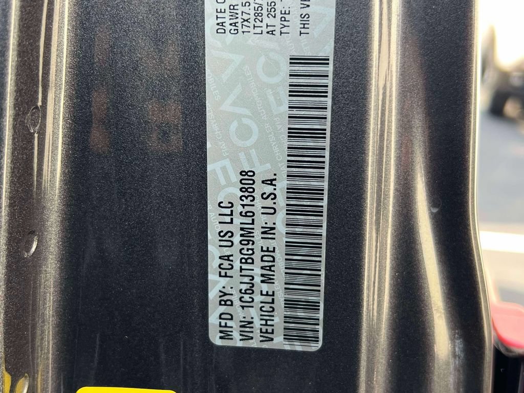 Used 2021 Jeep Gladiator Rubicon AWD/4WD image 16