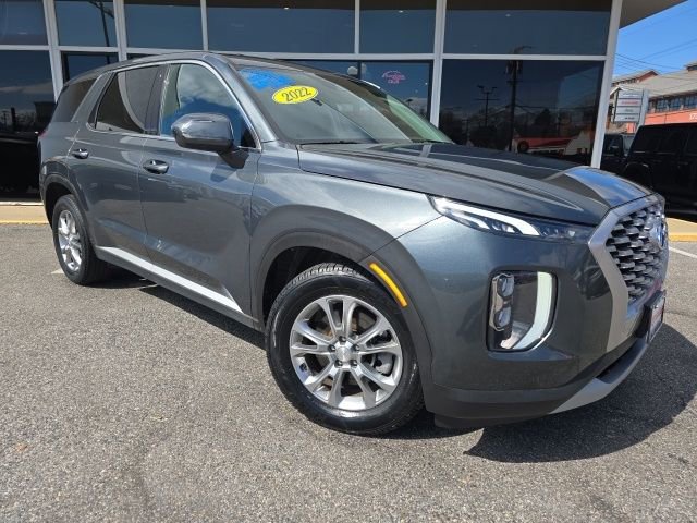 Used 2022 Hyundai Palisade SE image 2