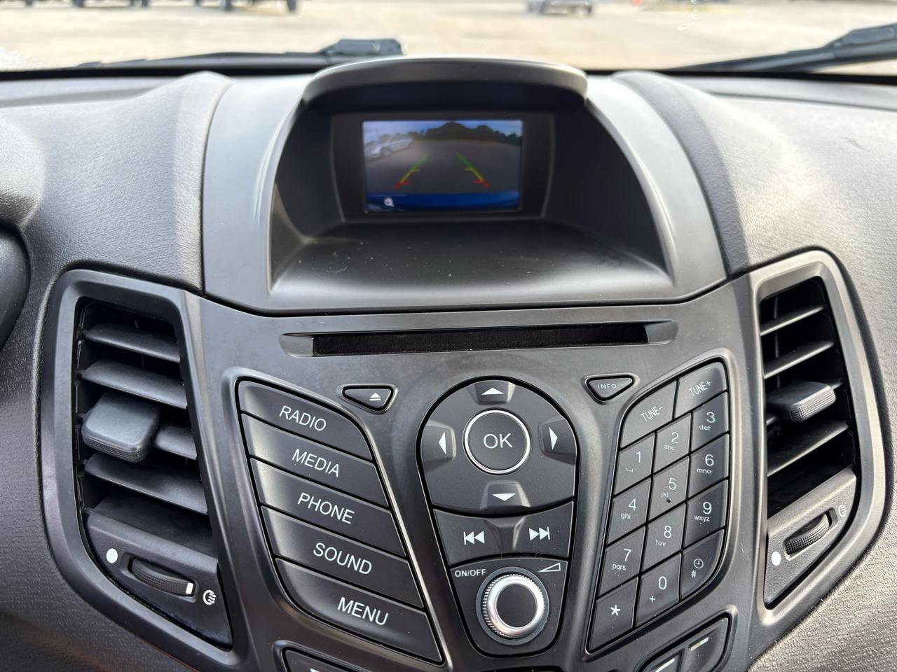 Used 2019 Ford Fiesta SE FWD image 22