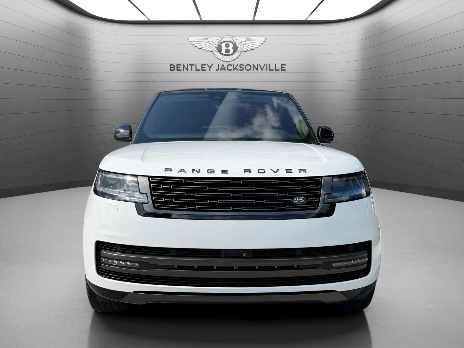 Used 2023 Land Rover Range Rover Long Wheelbase Autobiography AWD/4WD image 11