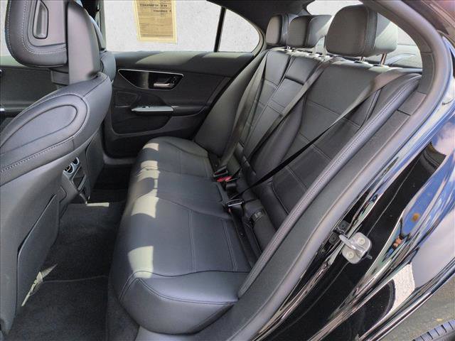 Used 2025 Mercedes-Benz C 300 Sedan image 19