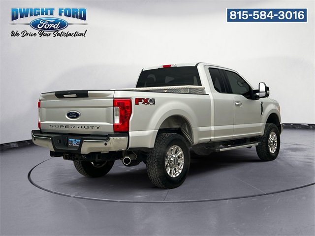 Certified 2019 Ford F250 XLT w/ XLT Premium Package image 5