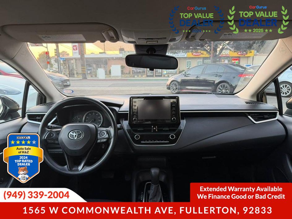 Used 2021 Toyota Corolla LE image 29