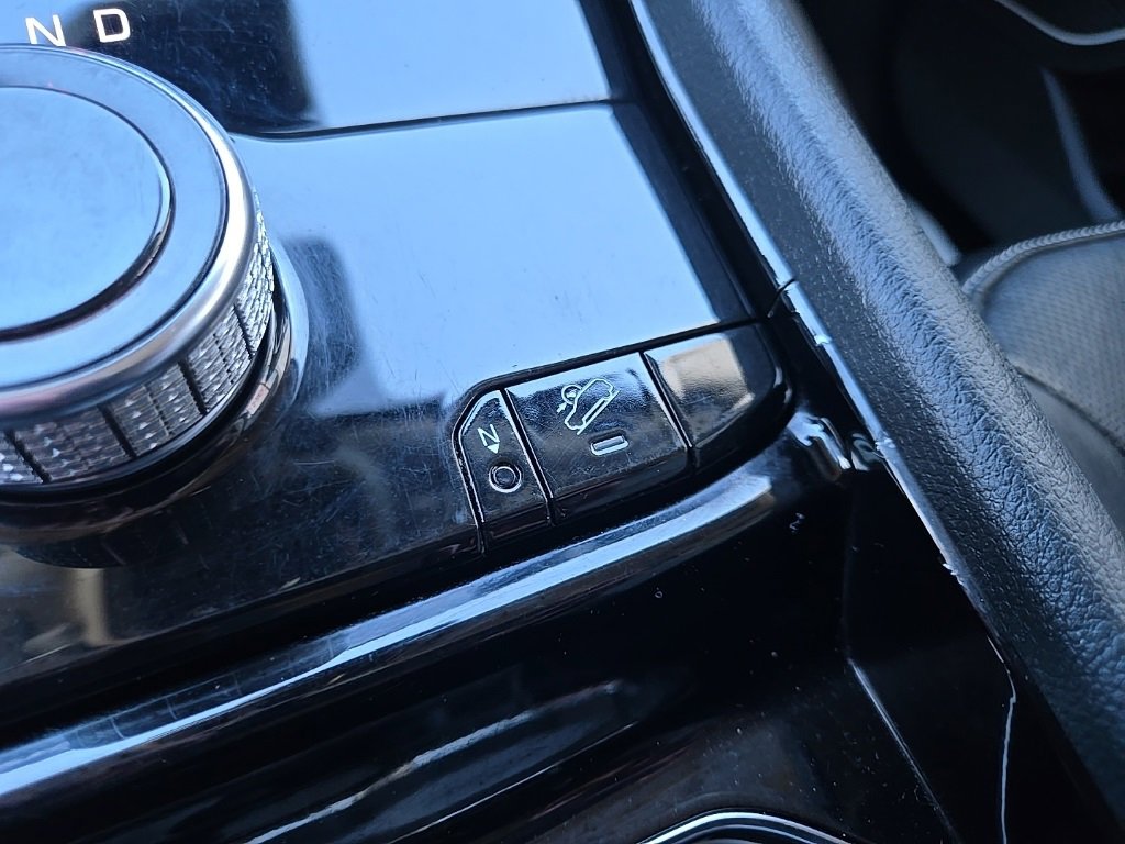 Used 2022 Jeep Grand Cherokee Limited 4xe w/ Luxury Tech Group II image 67