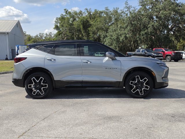 New 2026 Chevrolet Blazer RS w/ Driver Confidence II Package FWD image 3