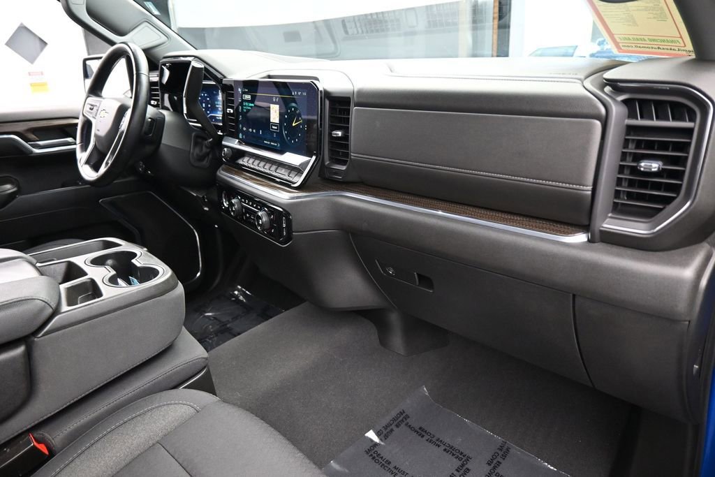 Used 2023 Chevrolet Silverado 1500 LT RWD image 45
